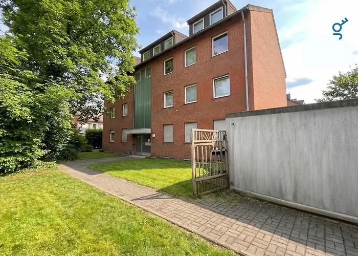 Bege Flowloft Apartman